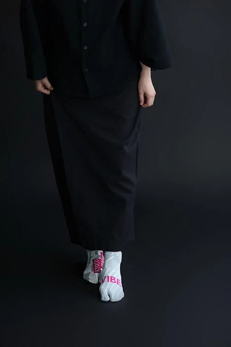 【net限定】足袋下(踝丈)/KYOTOGRAPHIE 2019 銀(しろがね) 【男・女性用】 - Image 3