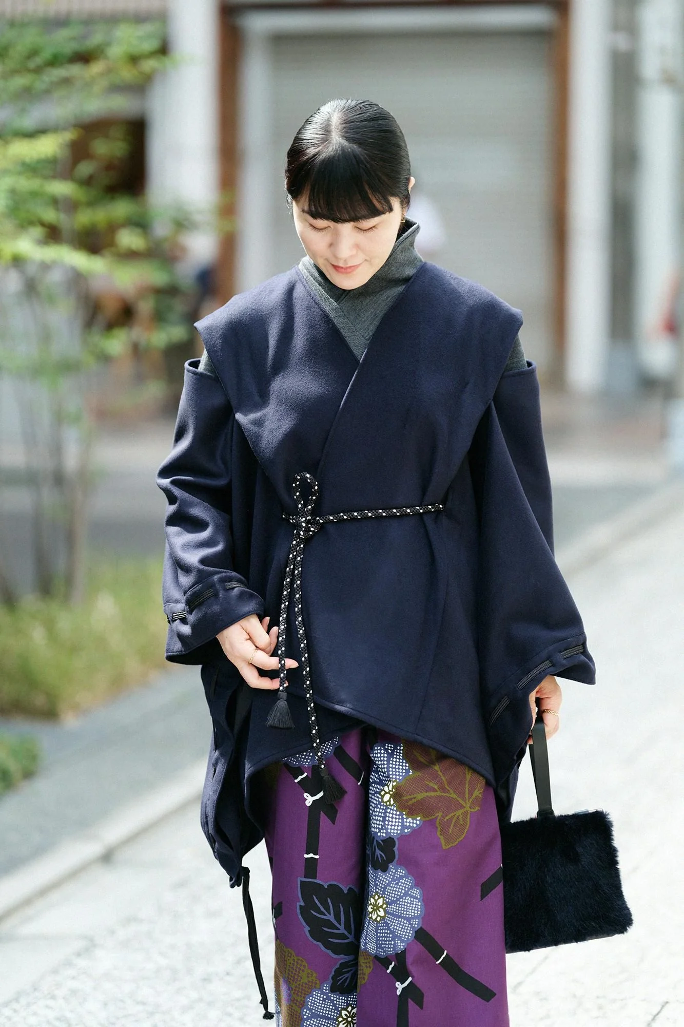スーパー120'sウール きさらぎ 透かし肩上げ(すかしかたあげ) 袖括り(そでくくり)/深紺(しんこん) - Image 3
