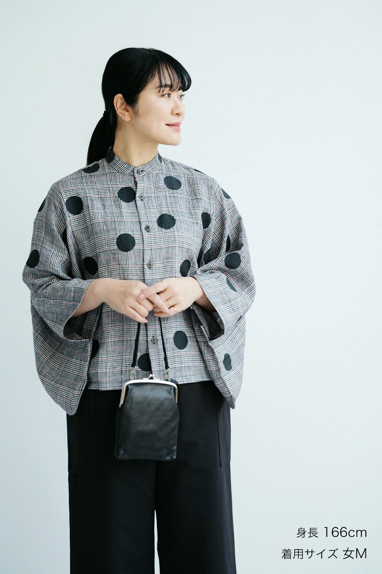 麻 格子織（こうしおり） 草衣（そうい） 上（うえ）／すいぎょく 間疎（まあら）と余白（よはく） - Image 2