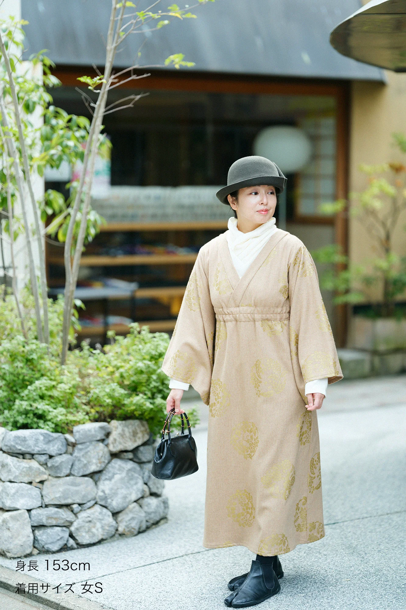 【net限定】ウールフランネル みたて衣/花丸文様(はなまるもんよう) ちらし 薄茶(うすちゃ) - Image 4
