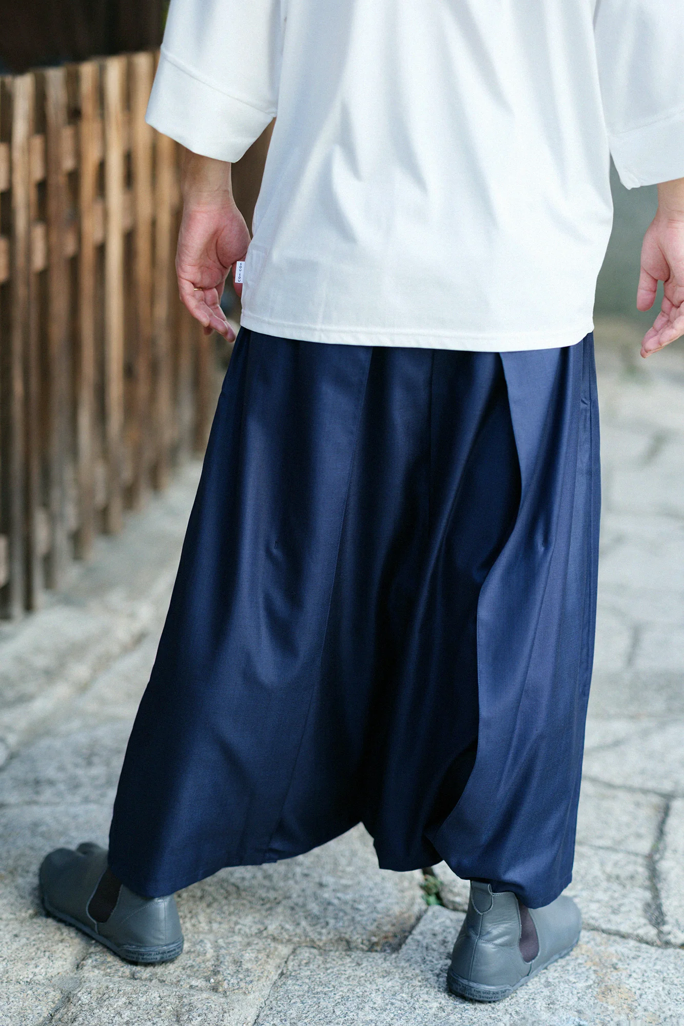 シルクウール 格子織(こうしおり) 袴富士(はかまふじ)/濃紺(のうこん) - Image 9