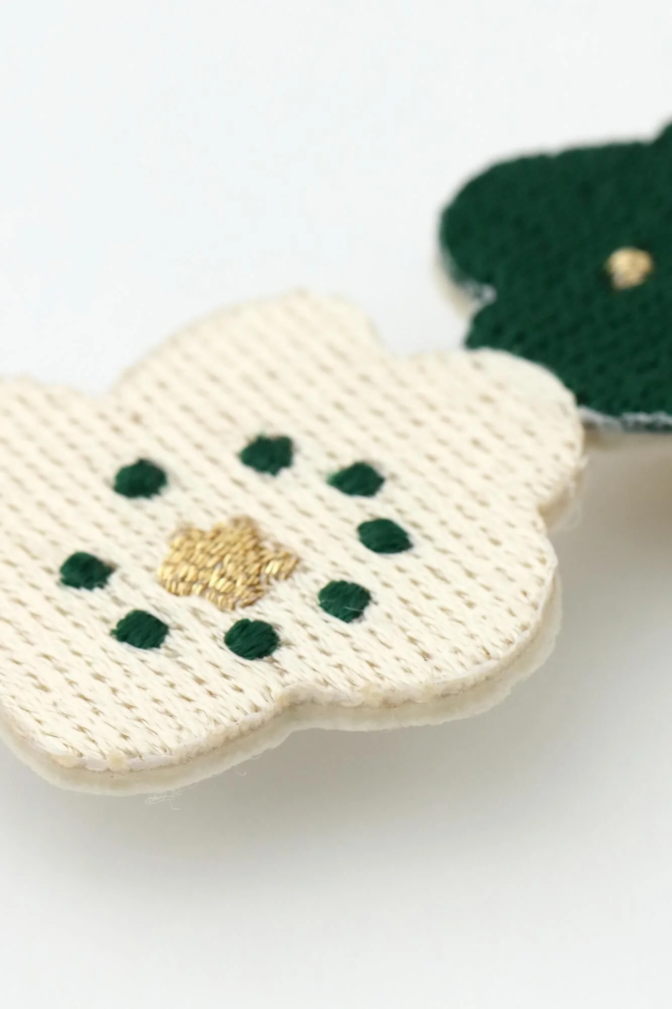 刺繍飾り（ししゅうかざり）／ほほえみ - Image 7