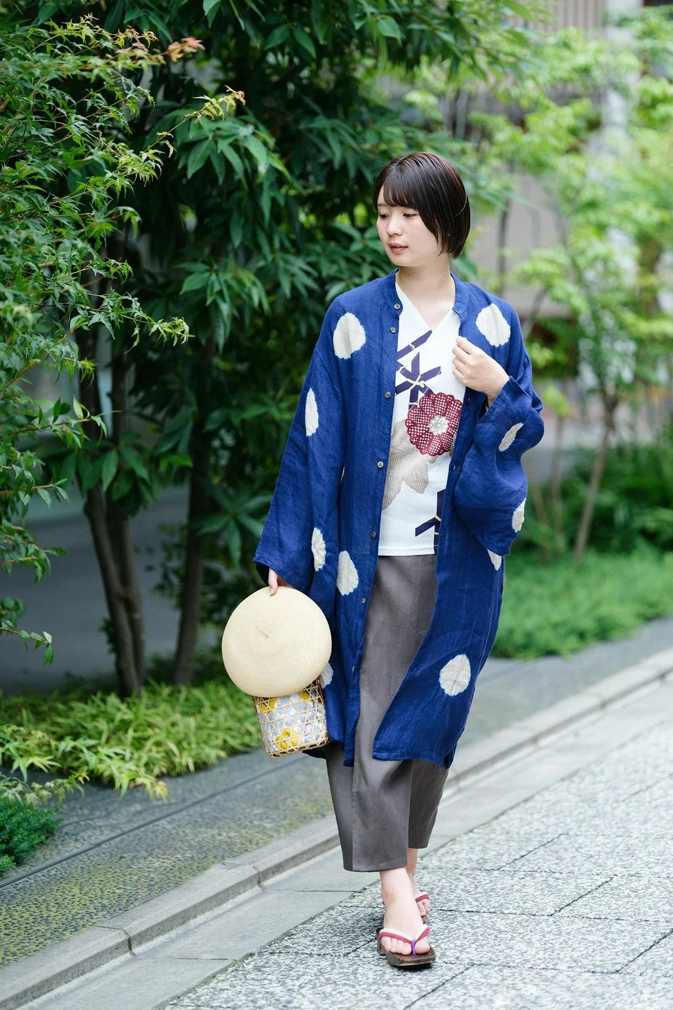 【net限定】高島縮 40/40 抜衿ジバン 六分丈/籬菊模様(まがきぎくもよう) 写し(うつし) - Image 4