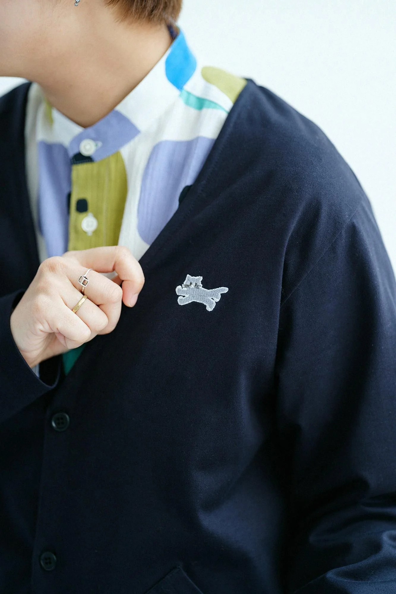 【net限定】コットンニット Vネック カーディガン/ネイビーブラック - Image 6