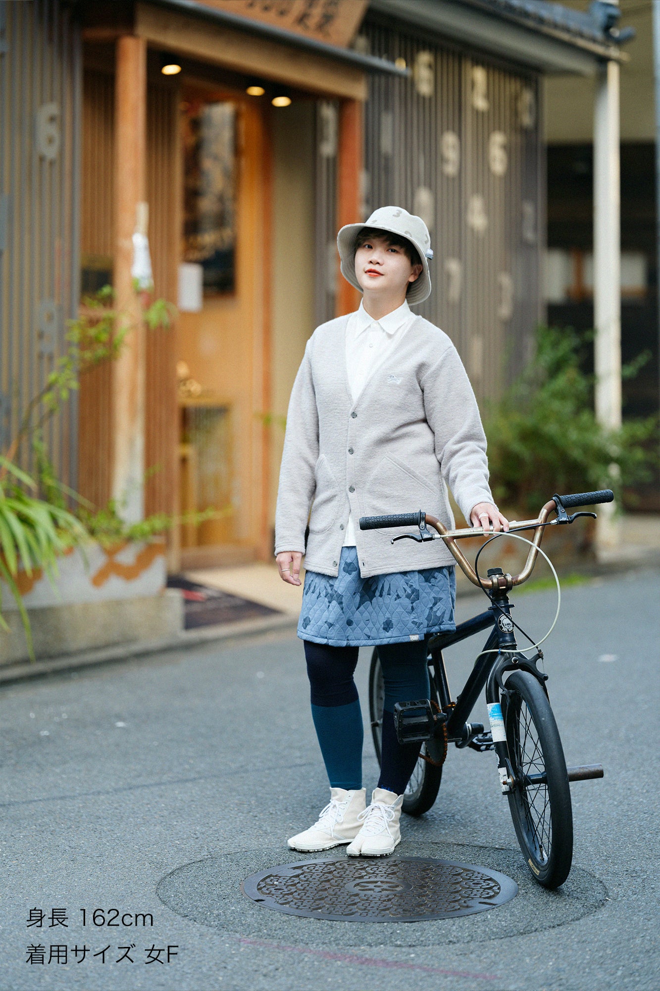 キルティングジャカール BIKEキュロット/おおらか サックスブルー - Image 4