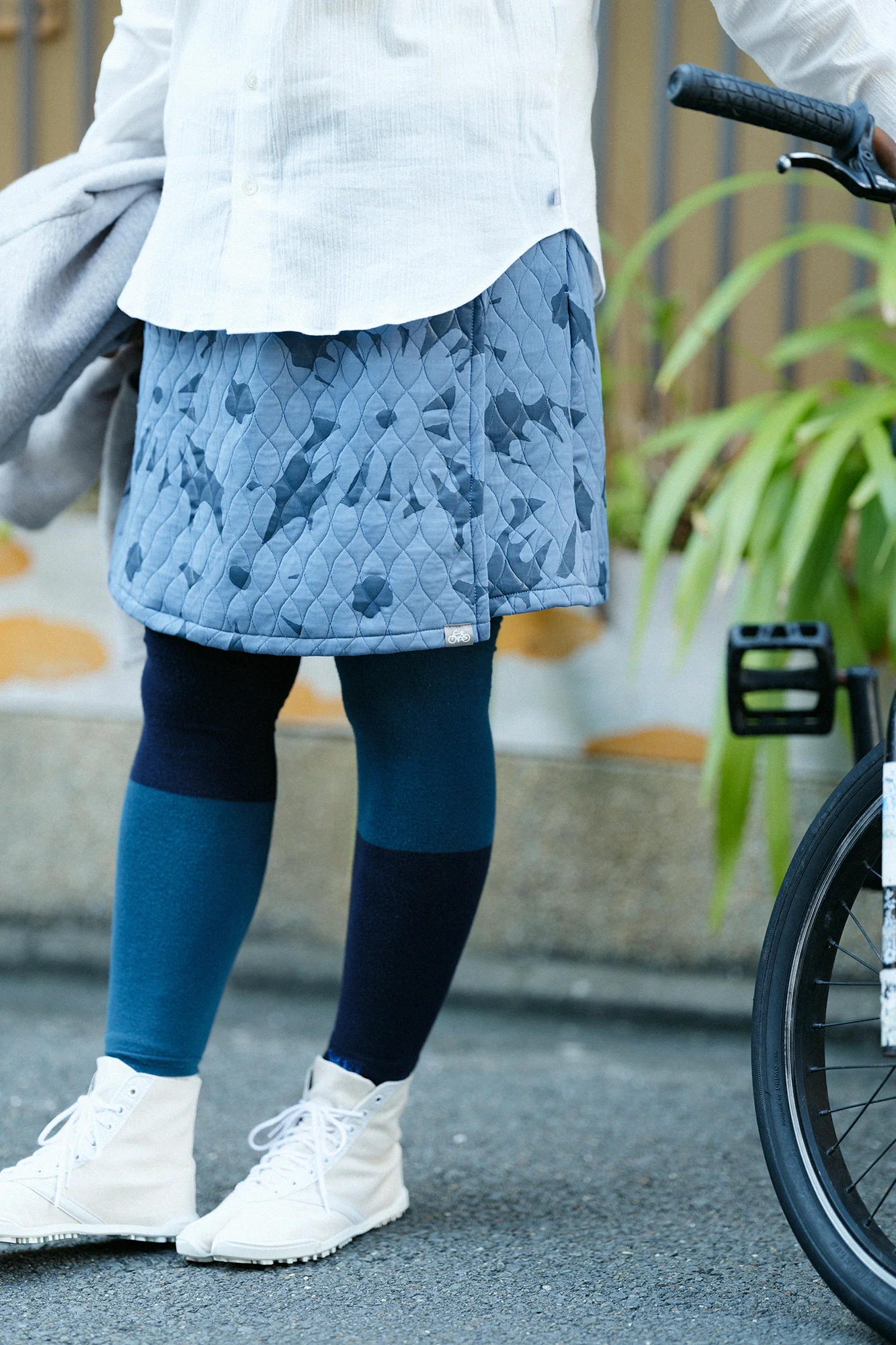 キルティングジャカール BIKEキュロット/おおらか サックスブルー - Image 5