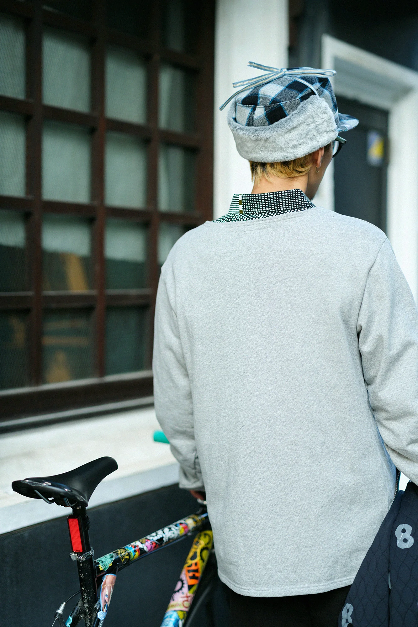 【net限定】裏毛 ボートネックスウェットシャツ／ヘザーグレー×ブラウンJQ - Image 10