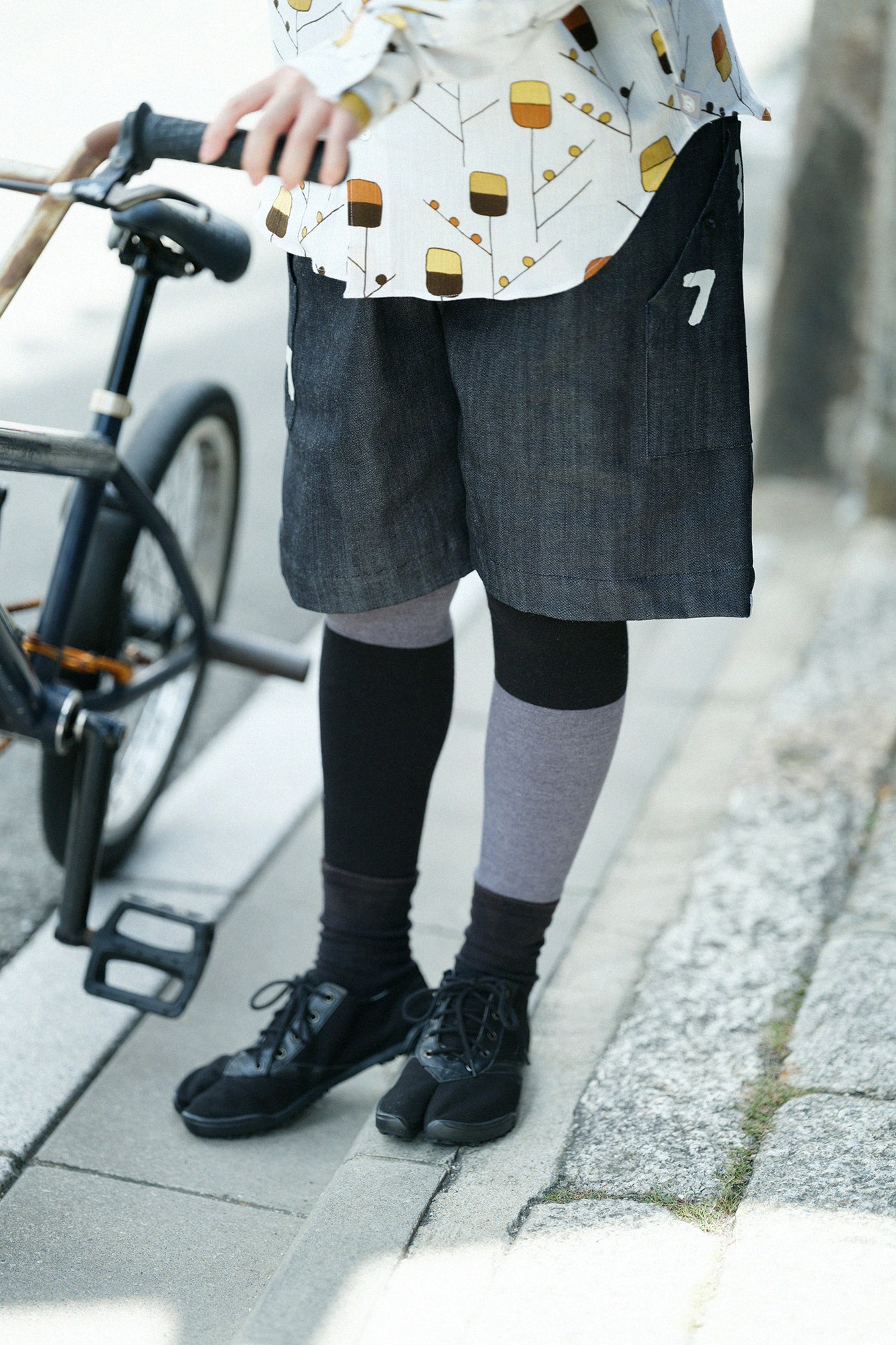 ストレッチデニム BIKEショーツ／インディゴ×SO-SU-U - Image 14