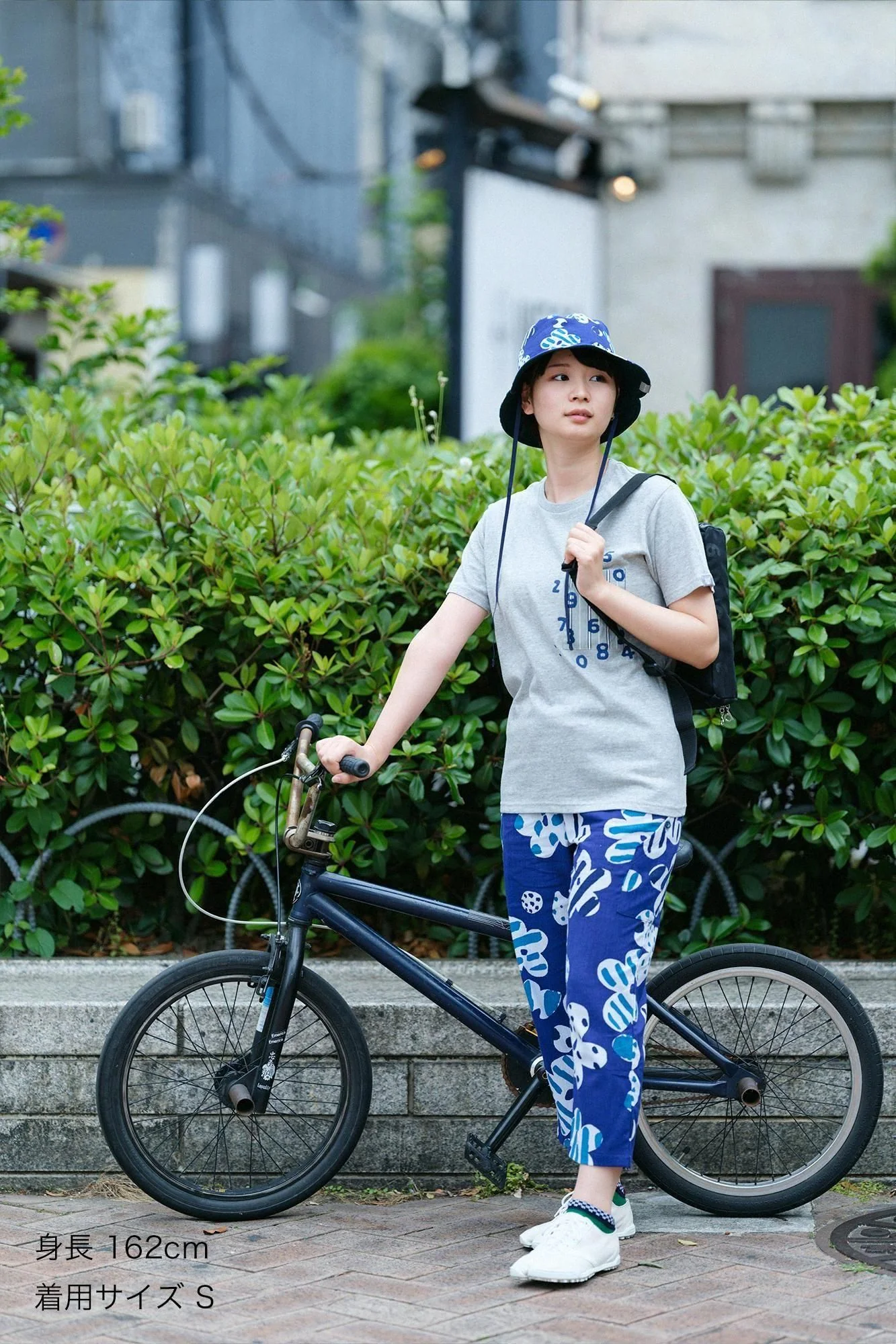 【net限定】半袖 ポケットTシャツ[5.0]／ヘザーグレー×SO-SU-U昆（こん）2 - Image 2