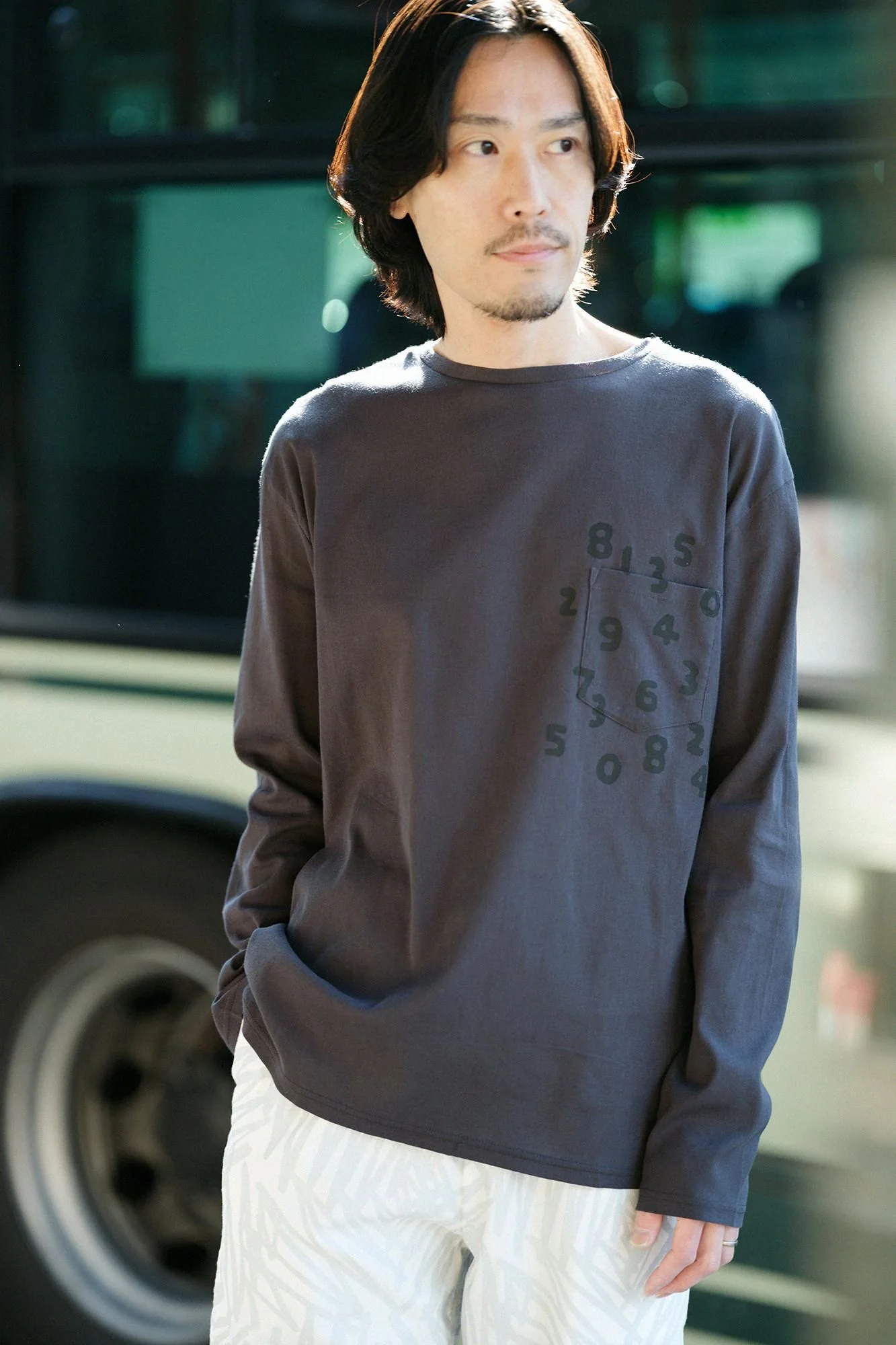 高島縮 40/40 長袖ポケットTシャツ/濃鉛(こいなまり)×SO-SU-U昆(こん) - Image 8
