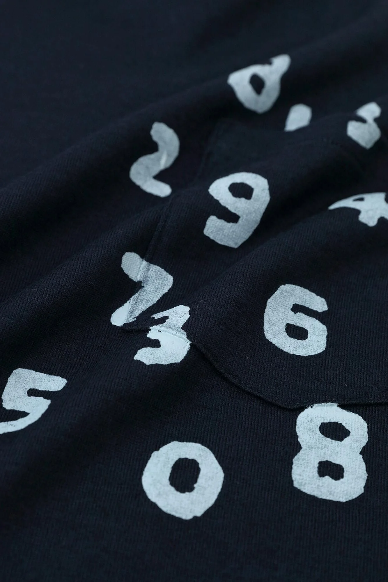 ウォッシャブルウール天竺 長袖ポケットTシャツ/深紺(しんこん) - Image 14