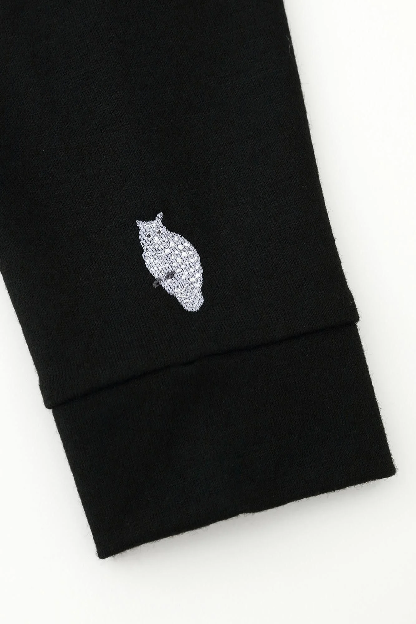 【net限定】ウォッシャブルウール天竺 ツイストタートル L/S／濡羽色（ぬればいろ） - Image 14