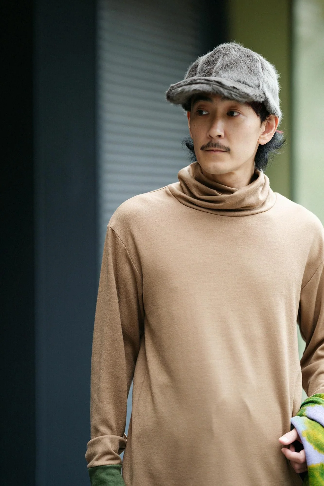 ウォッシャブルウール天竺 ツイストタートル L/S/路考茶(ろこうちゃ) - Image 9