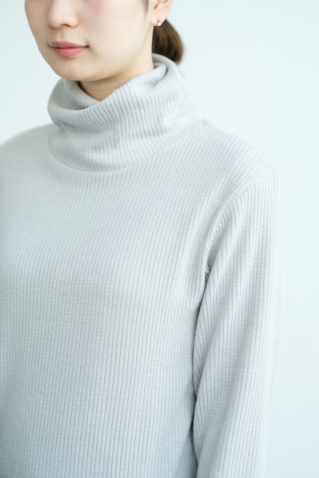 【net限定】ソフトサーモ(R) リブニット ツイストタートル L/S/スカイグレー - Image 6