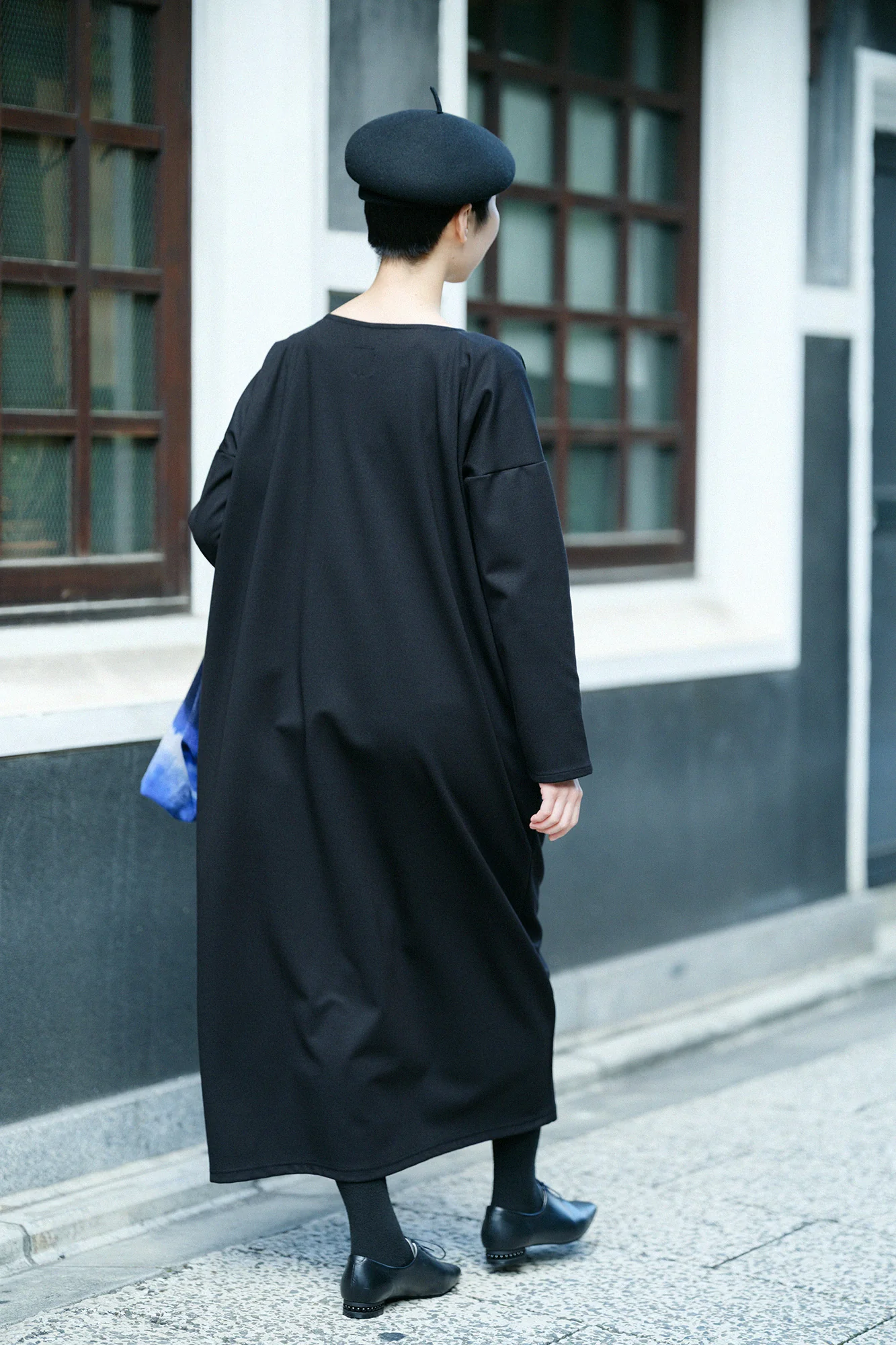 ソフトサーモ(R) ポンチローマ ボートネック L/S OP マキシ丈/ブラック - Image 3