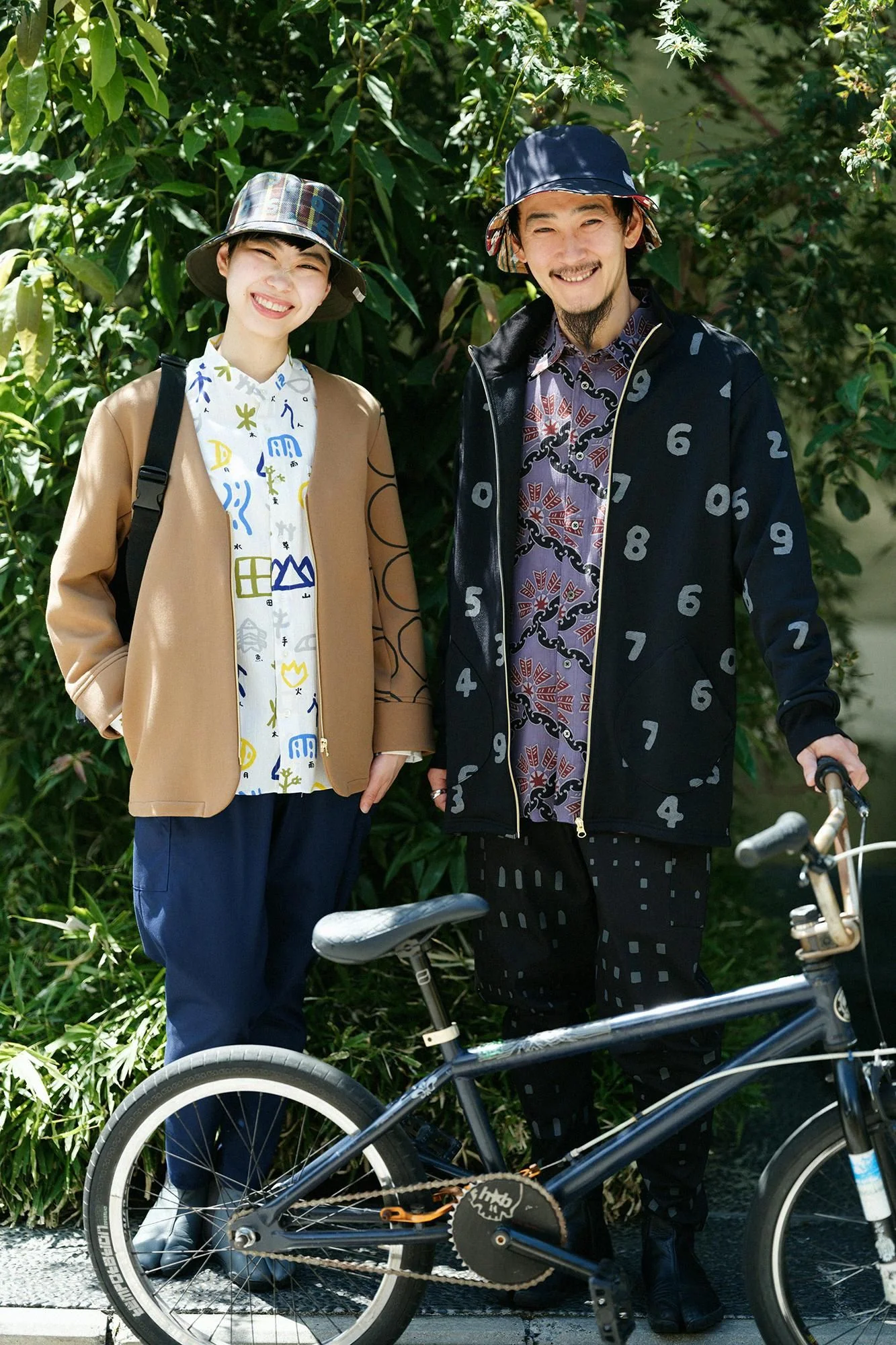 高島縮 20/20 シャツ／環繋ぎ矢車文（かんつなぎやぐるまもん） 写し（うつし） - Image 6