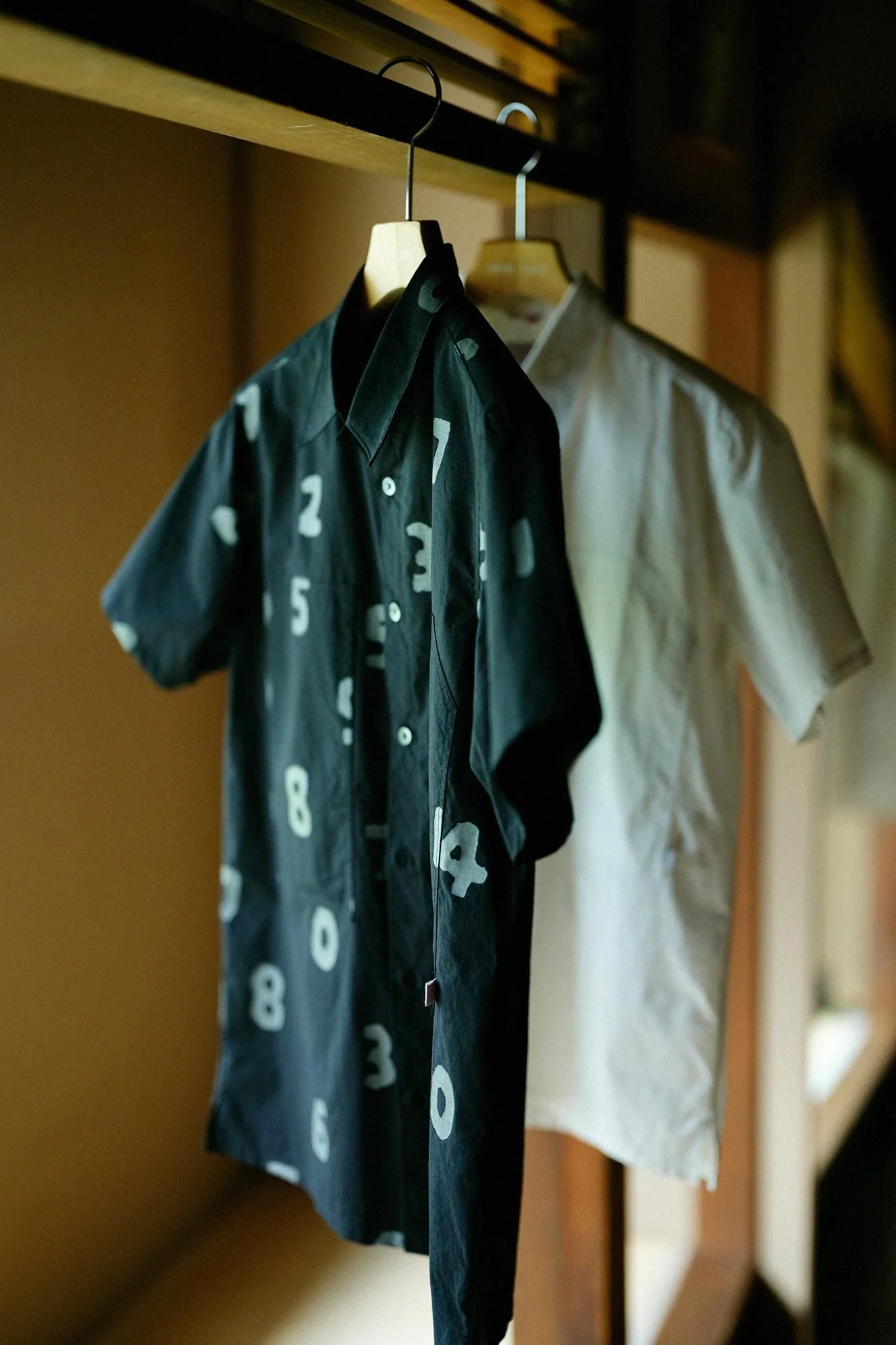 【net限定30%OFF】リップストップ W.P.半袖シャツ/SO-SU-U 濡羽色(ぬればいろ) - Image 9