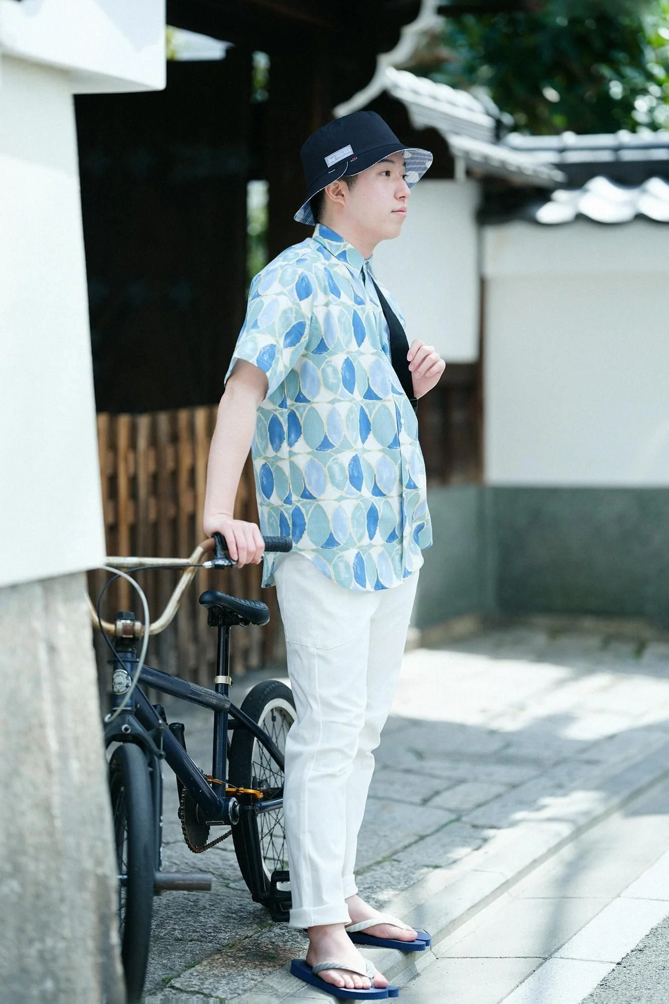 【net限定】高島縮 20/20 半袖シャツ／輪（わ）つなぎ 水影（みずかげ） - Image 8