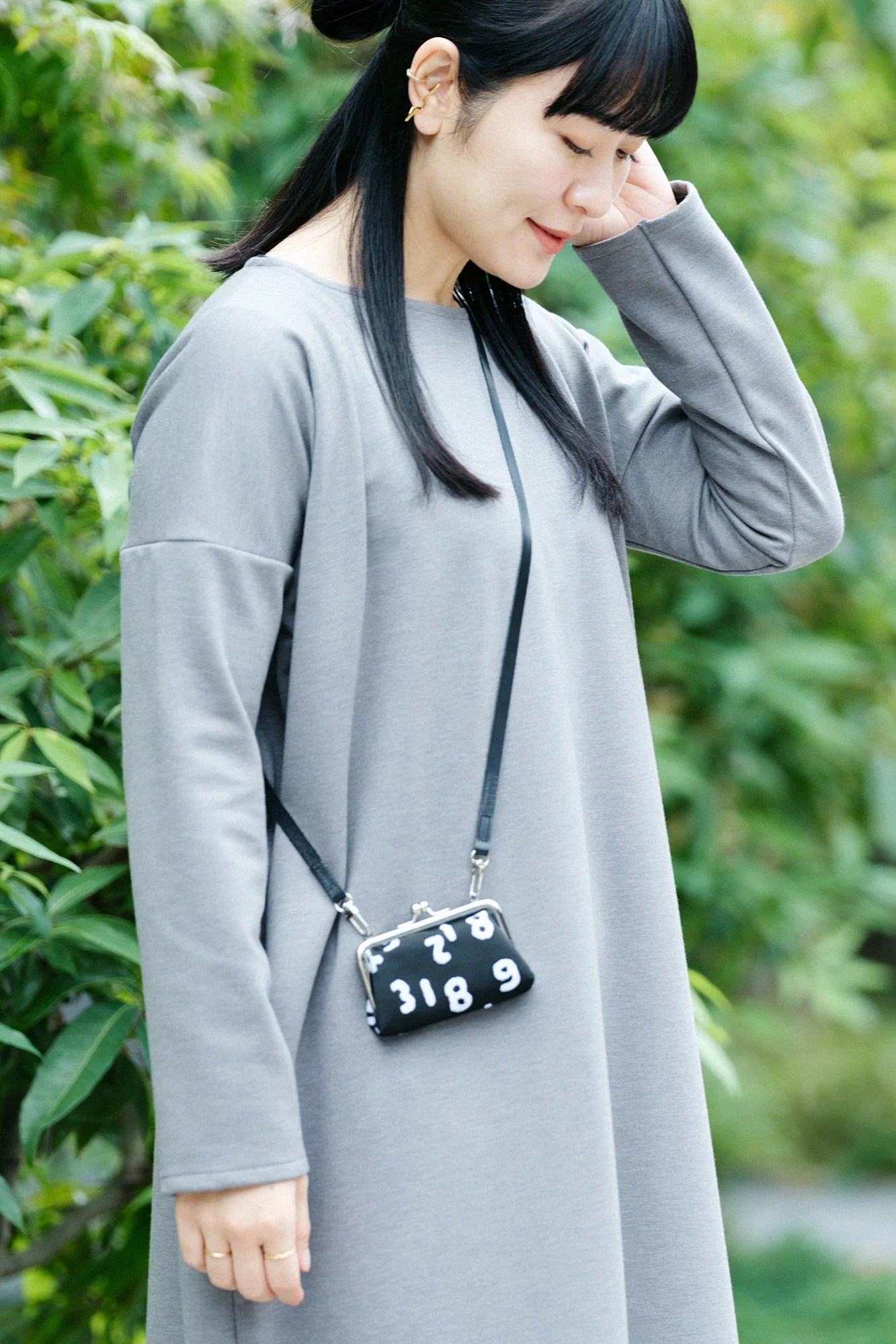 錦織(にしきおり) がま口 中/SO-SU-U昆(こん) 上下(しょうか) 濡羽色(ぬればいろ) - Image 2