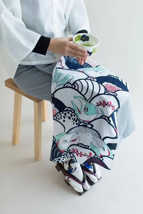 伊勢木綿 textile手ぬぐい/鮭魚群(けつぎょむらがる) - Image 3
