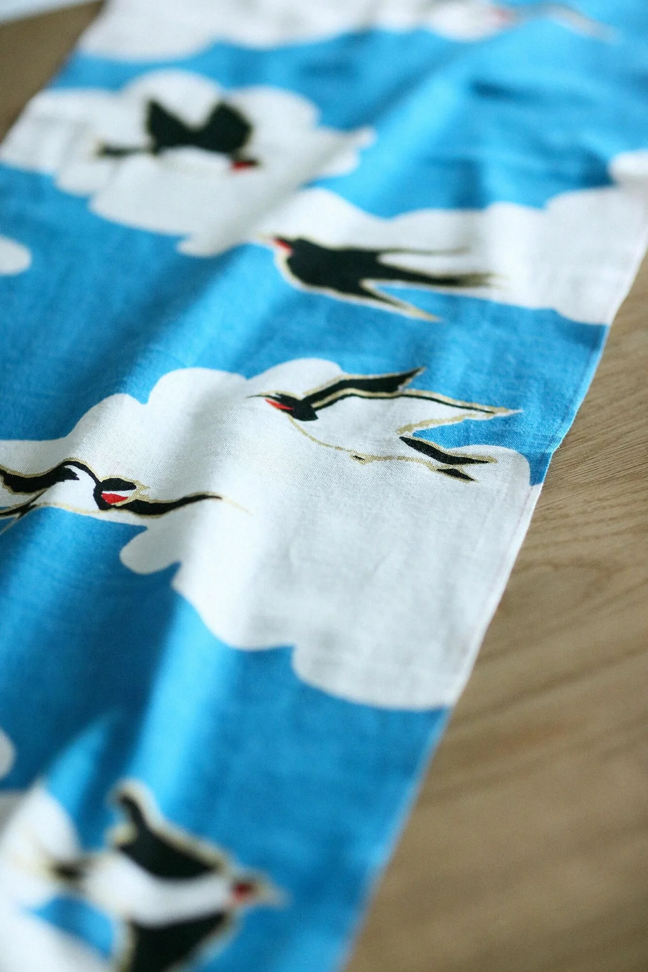 伊勢木綿 textile手ぬぐい/玄鳥至(つばめきたる) - Image 7