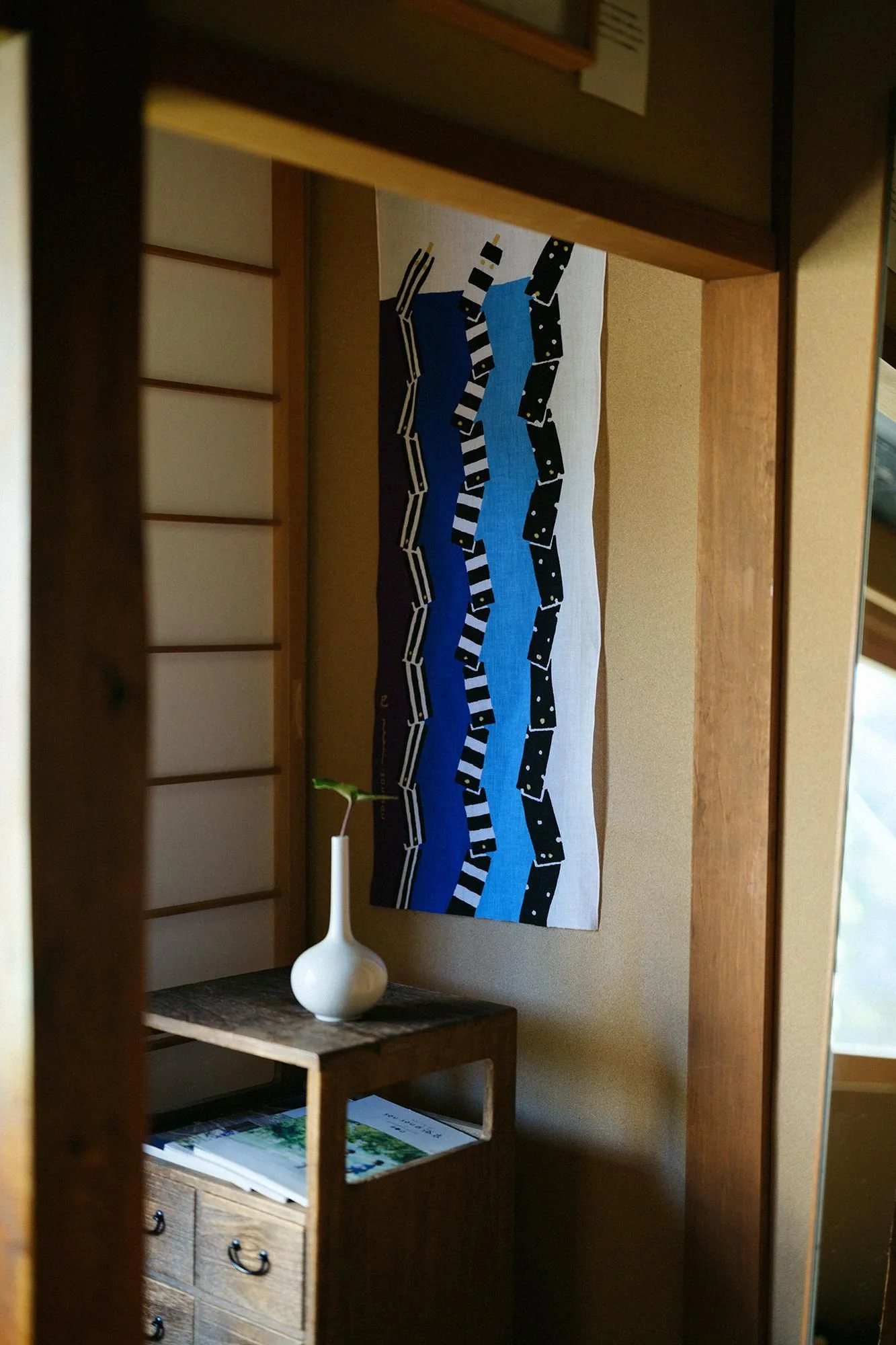 伊勢木綿 textile手ぬぐい／干支 巳（み）令和7年 - Image 3