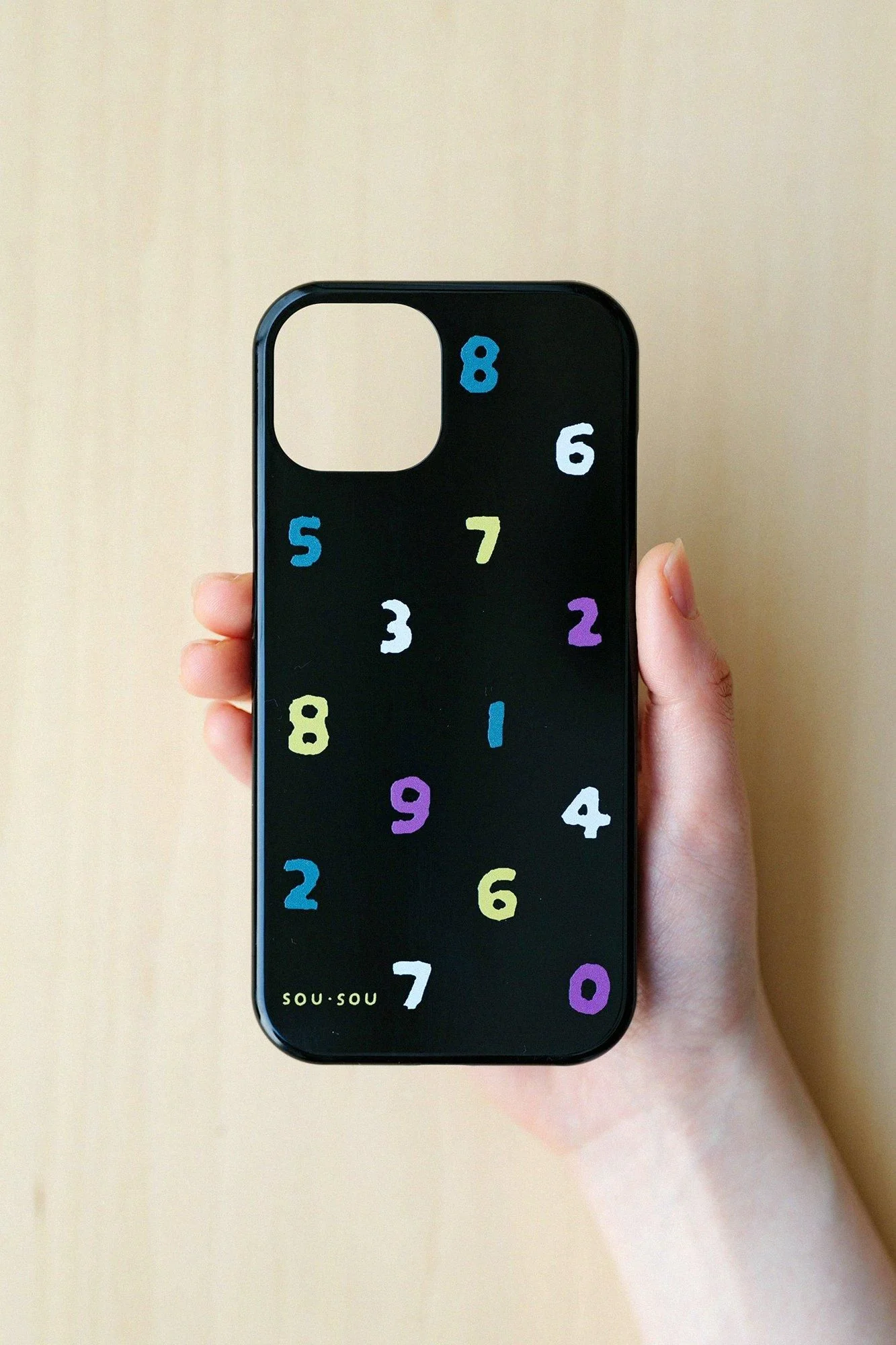 iPhone_15 テキスタイルカバー／SO-SU-U 四味濡羽色（よつみぬればいろ） - Image 2