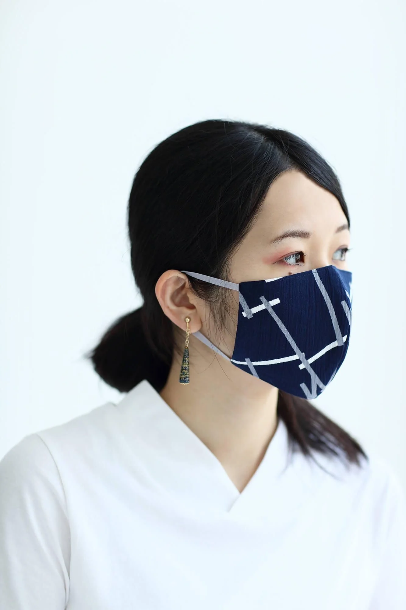 ◎【30%OFF】高島縮 テキスタイルマスク／鳶（とび） - Image 7