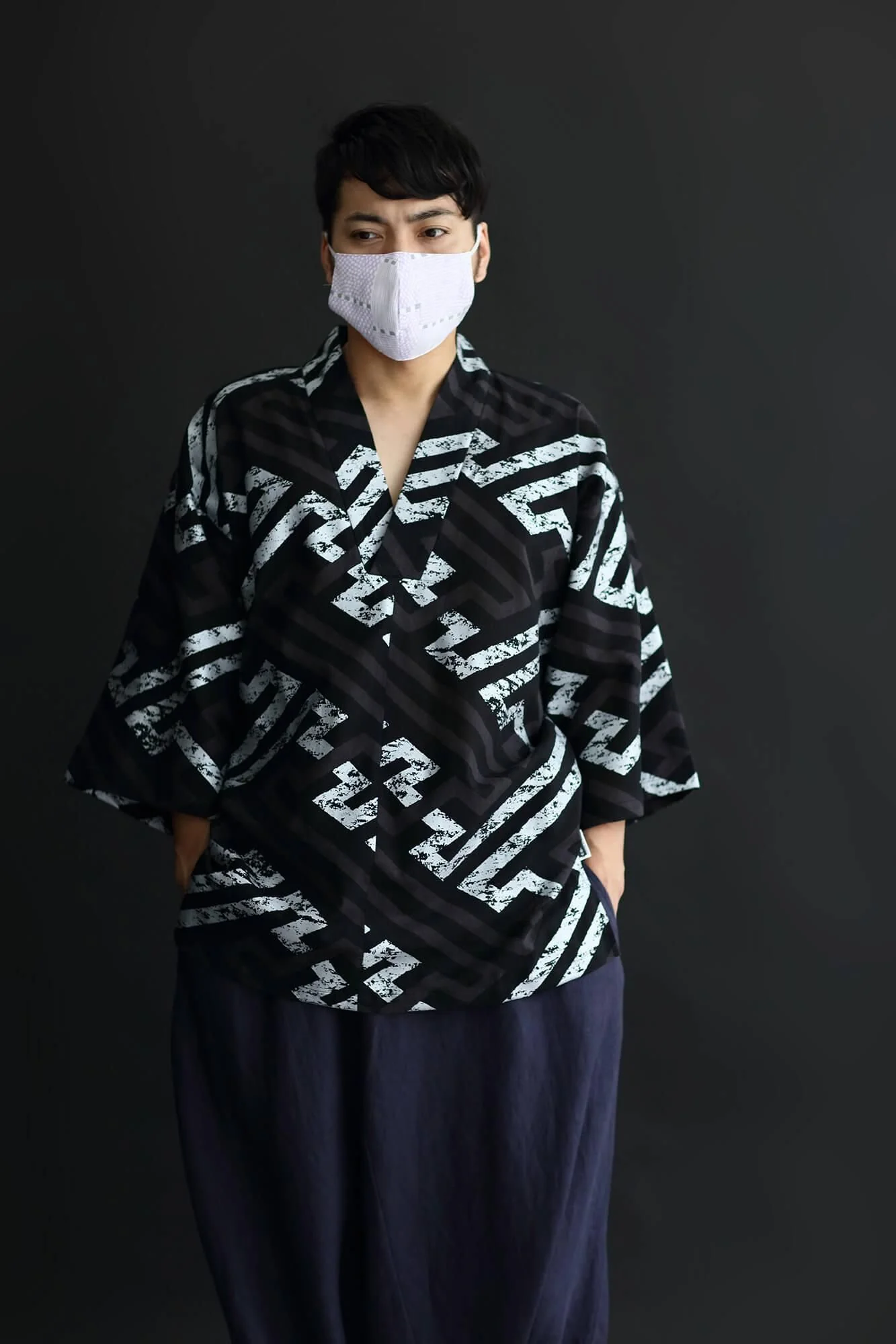 ◎【30%OFF】高島縮 テキスタイルマスク／間がさね2 桃色（ももいろ） - Image 13