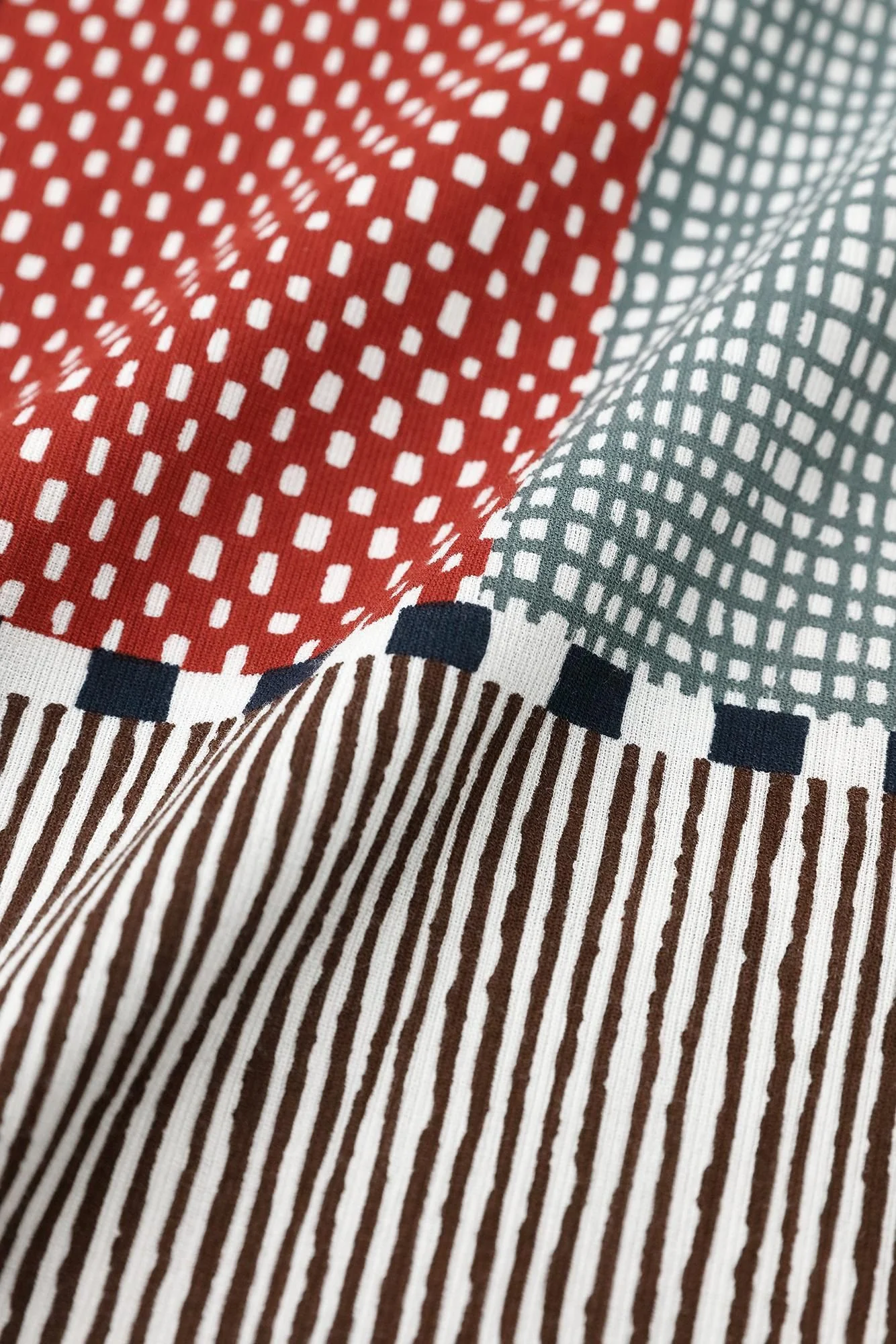 高島縮 40/40 半袖Tシャツ／間がさね 桂（かつら） - Image 8