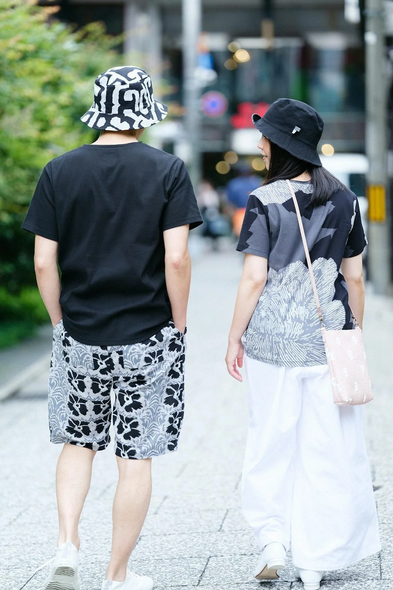高島縮 40/40 半袖Tシャツ／芍薬（しゃくやく） - Image 8