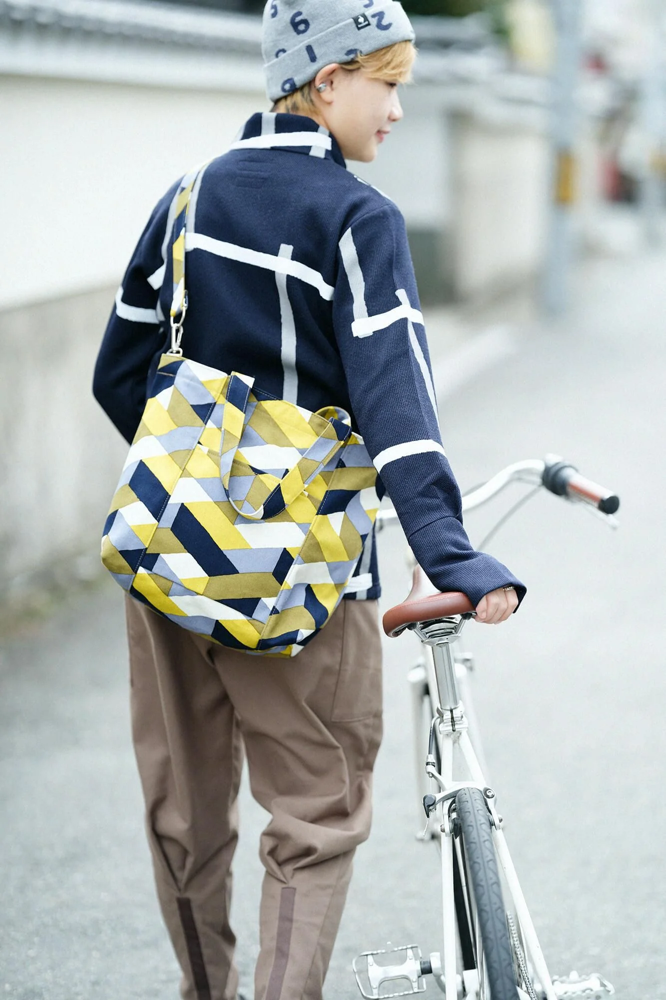 2WAY BIKE トート／たがいちがい - Image 9